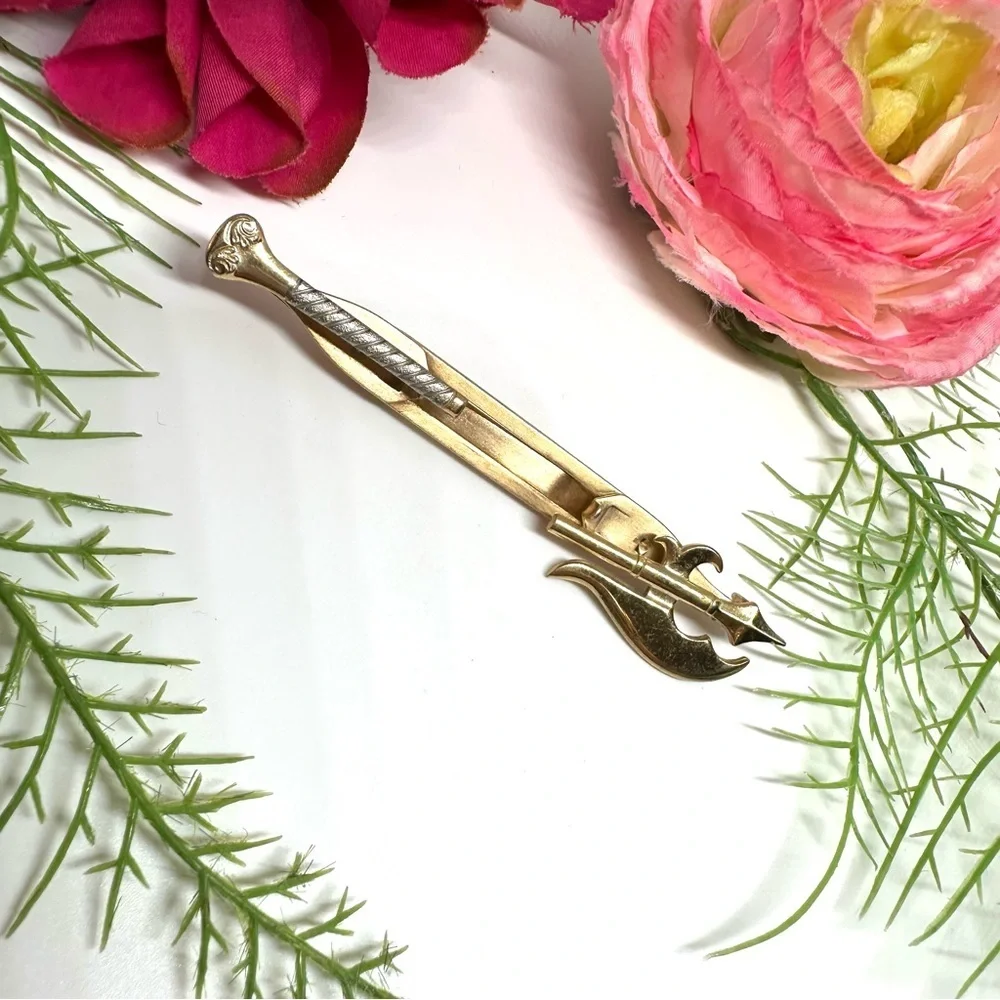 VINTAGE⚜️Medieval Style Tie Bar by Anson